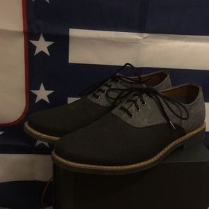 ALDO dress shoes size 10.5, worn 5 times.
